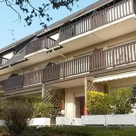 Coeur De Cabourg- Joli Studio Avec Terrasse - Apartamento Exterior foto