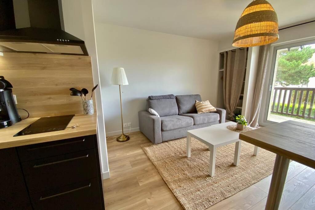 Coeur De Cabourg- Joli Studio Avec Terrasse - Apartamento Exterior foto